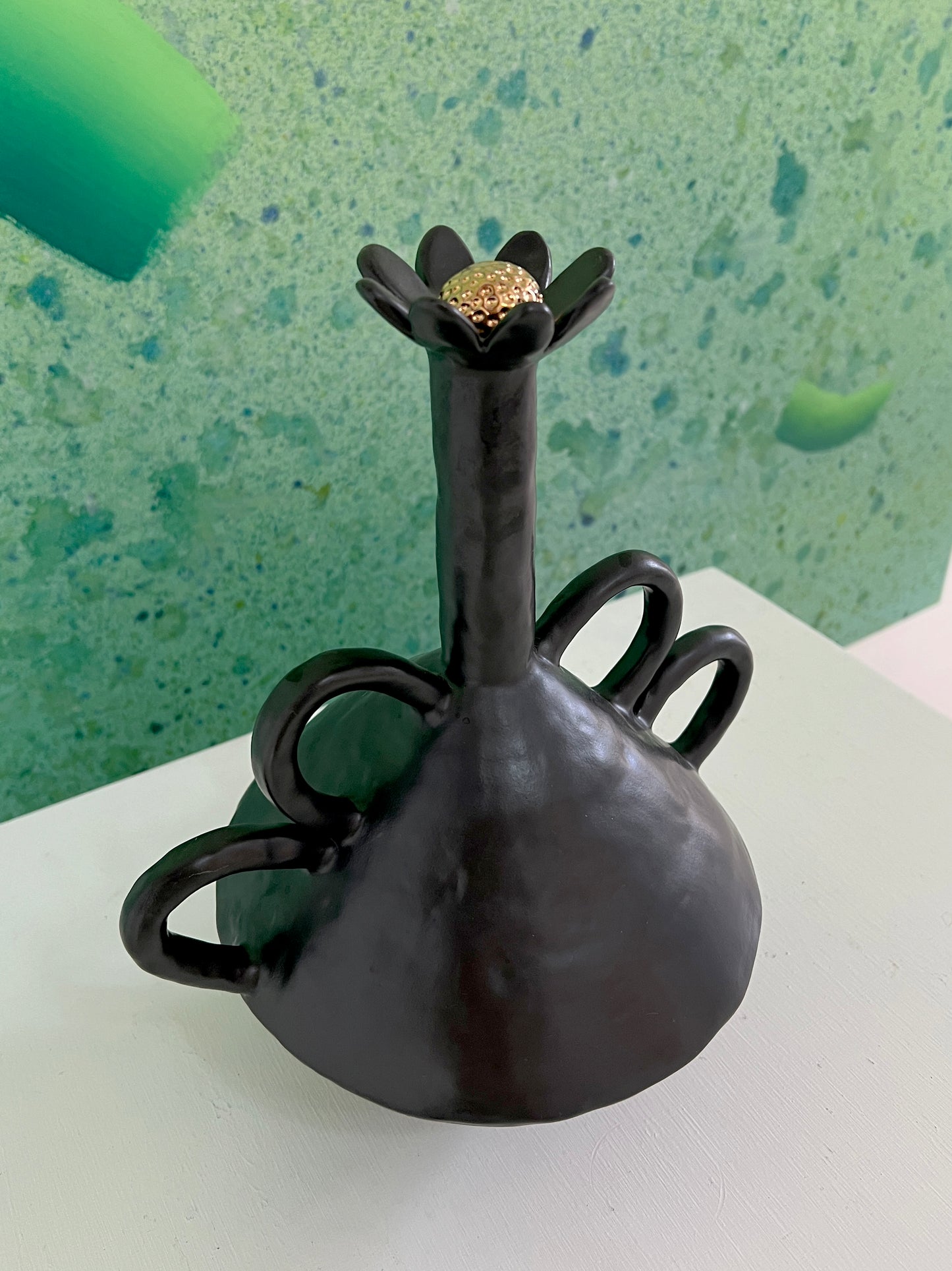 Jardín (jarrón negro) - Marina Barro